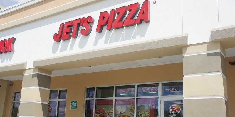 Jet's pizza outlet