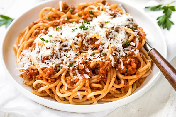 A bowl of delish spaghetti