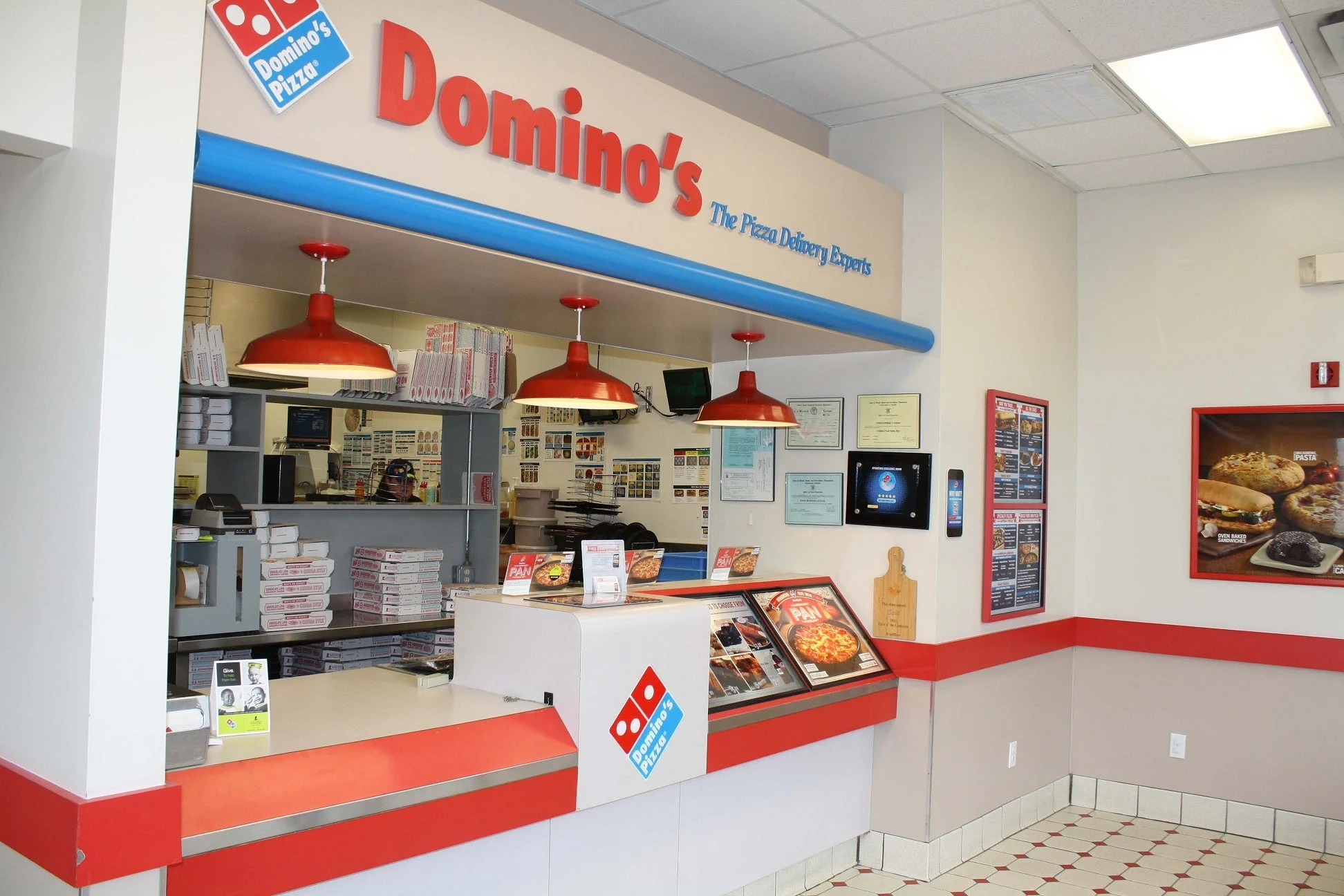 Domino's outlet