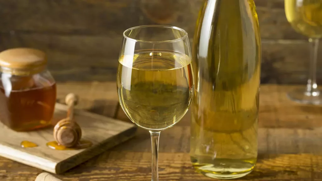 mead in glass