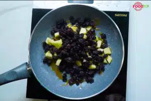 Gordon Ramsay Cranberry Sauce Step 2