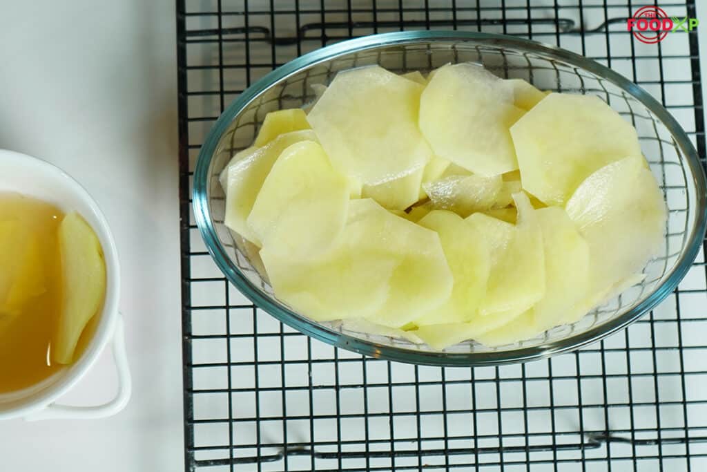 Gordon Ramsay's Potatoes Boulangère Preparation