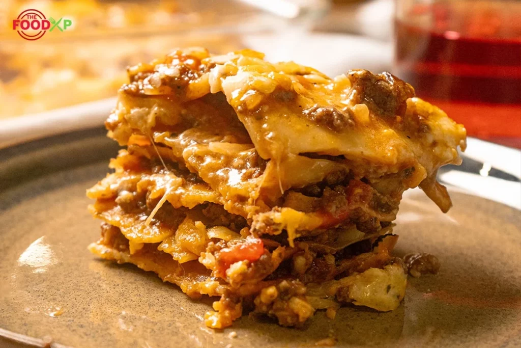 Paula Deen Cheese Lasagna Recipe Feature Image