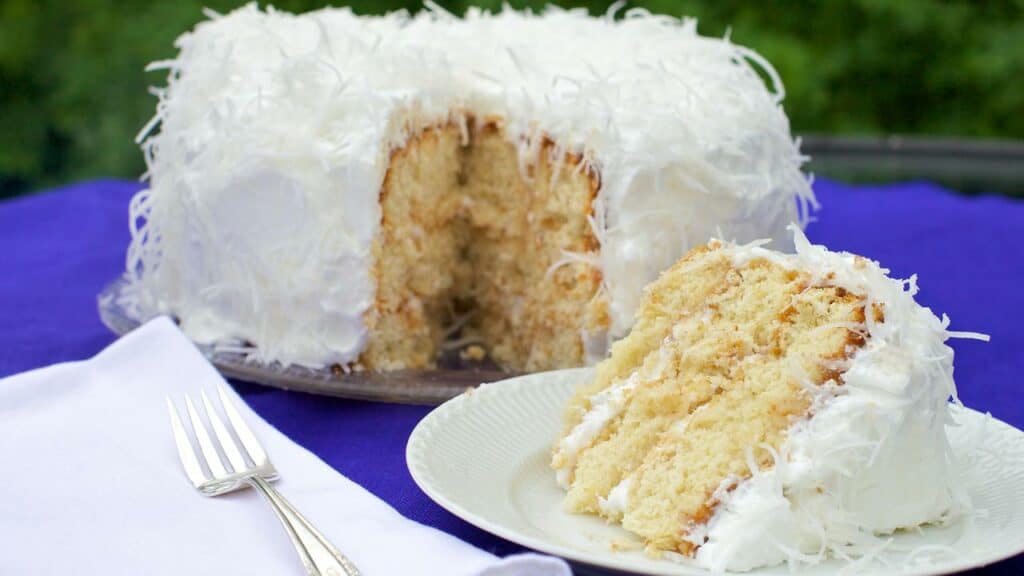 Paula Deen Coconut Cake