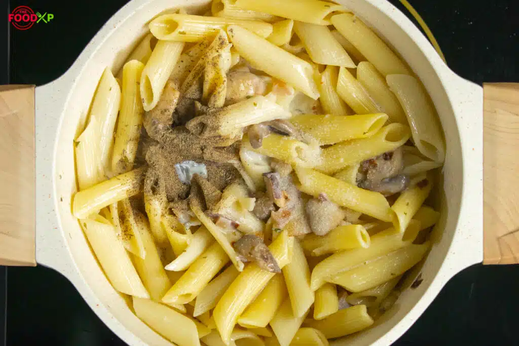 Domino's Carbonara Step 7.1