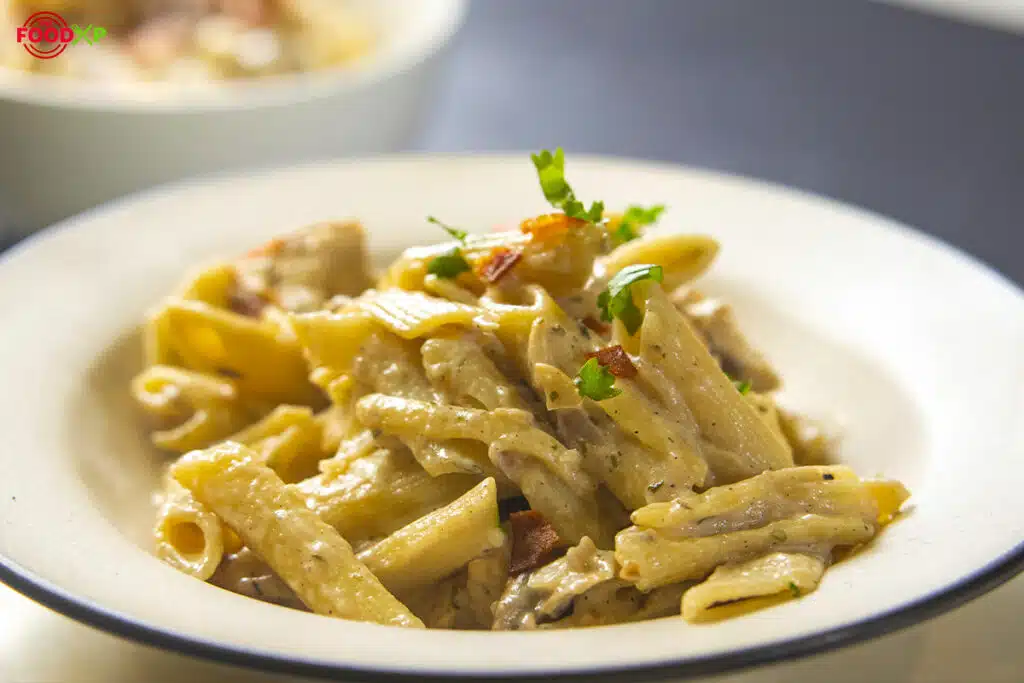 Domino's Chicken Carbonara Copycat Recipe
