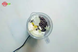 McDonald's Chocochip-Frappe Step 2
