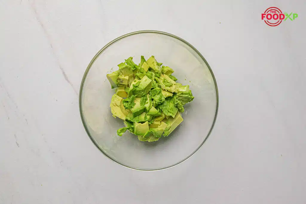 Bobby Flay Guacamole Step 1