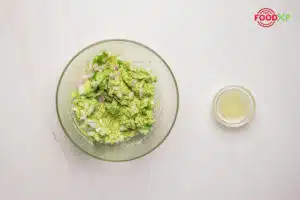 Chipotle Guacamole Step 4