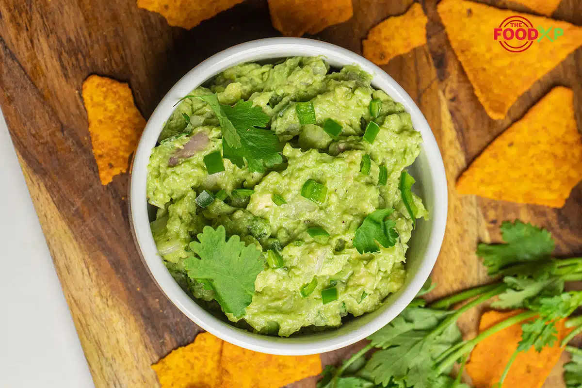 Copycat Chipotle Guacamole Recipe