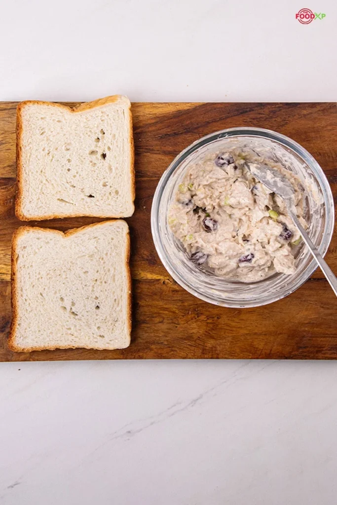 Cranberry Chicken Sandwich recipe Step 3