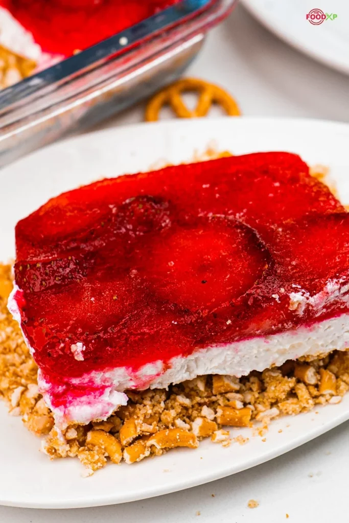 Strawberry Pretzel Salad Recipe