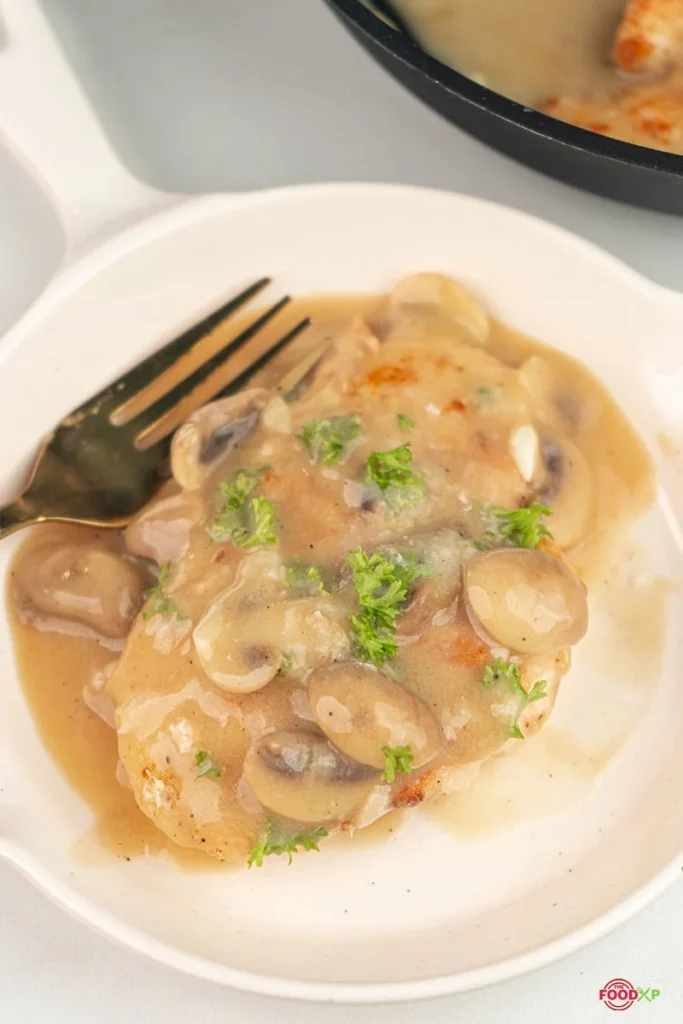 Chicken with Mushroom Sauce Step 10