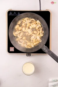 Chicken with Mushroom Sauce Step 6